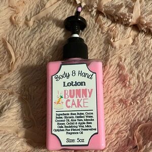 Bunny Cake Pink Body & Hand Lotion
